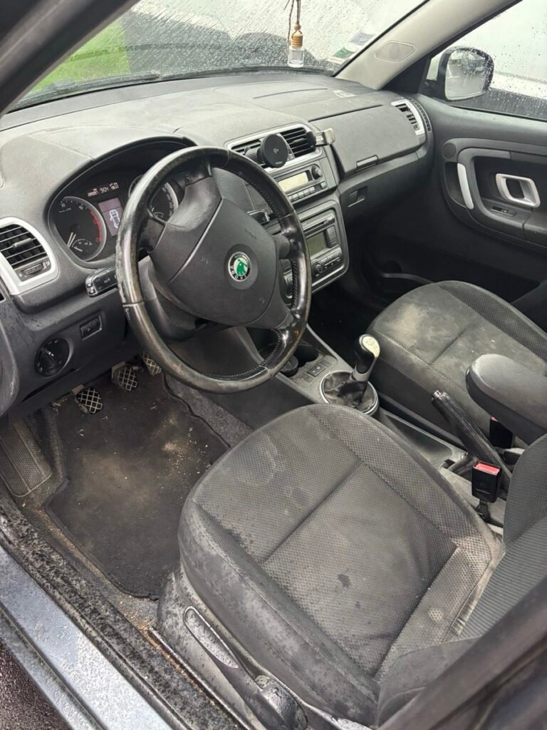 Škoda : avant nettoyage
